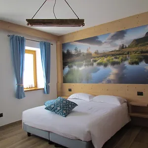 cuore-delle-dolomiti-alloggi-vacanze.hotelinveneto.com/